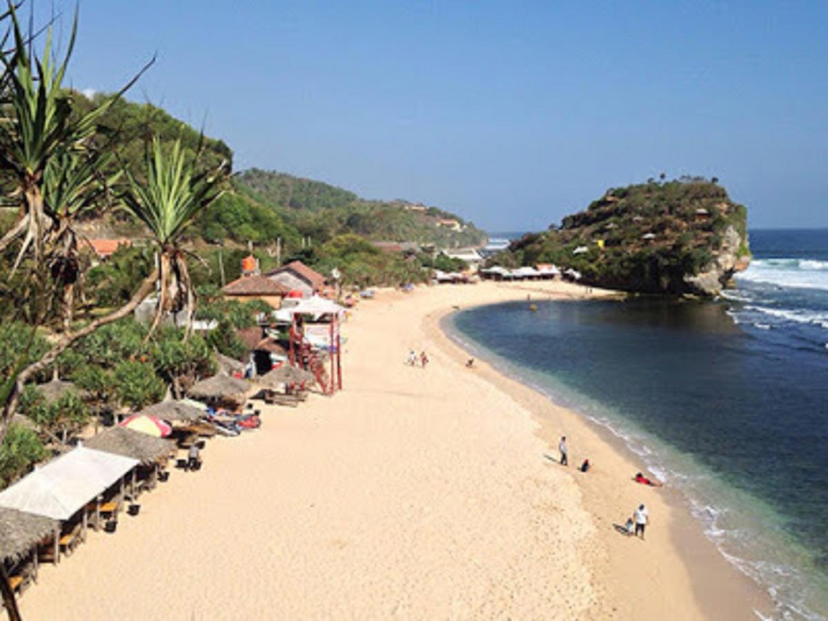 La Javanaise Home Stay Malioboro ยอกยาการ์ตา ภายนอก รูปภาพ